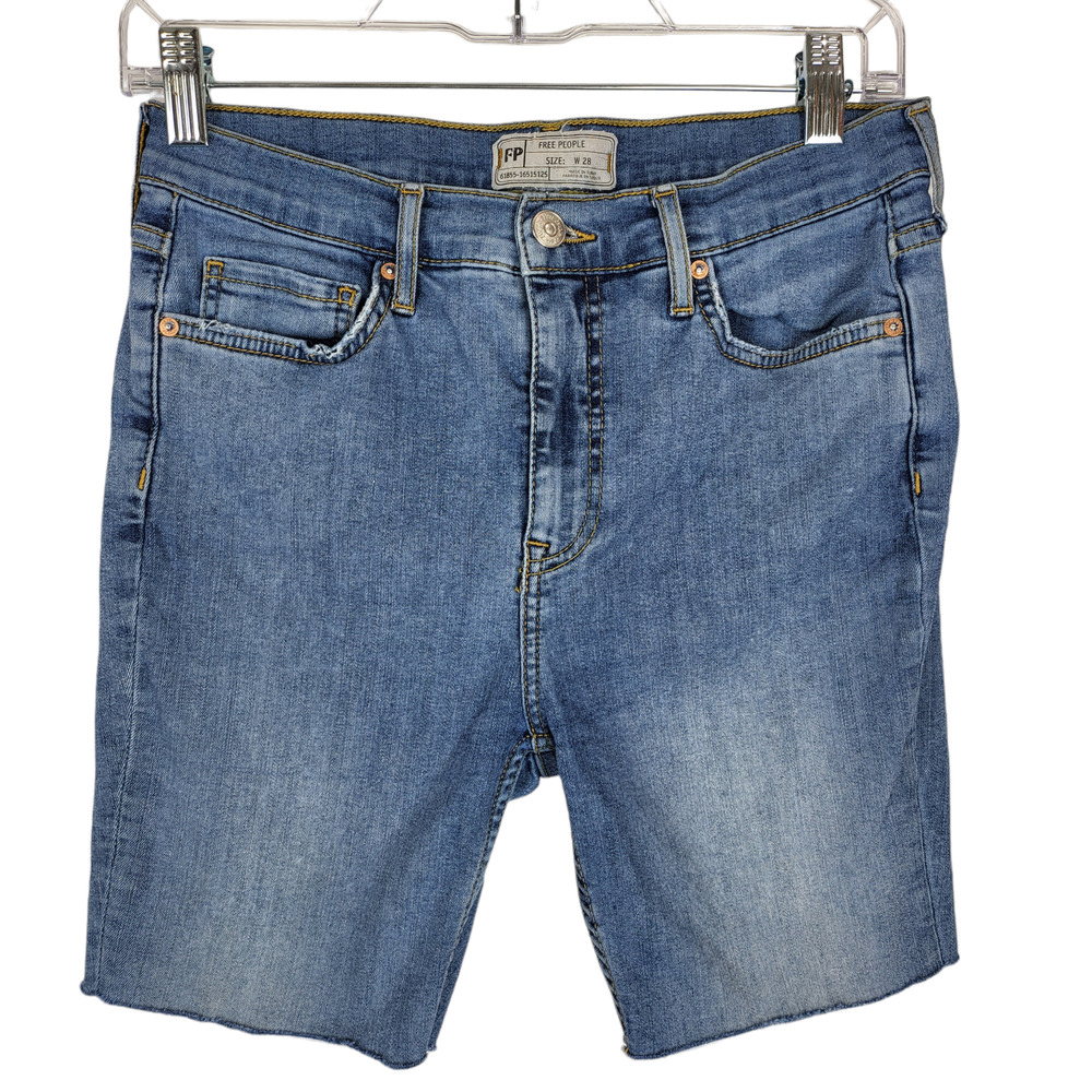Free People Distressed High Rise Bermuda Shorts Size 28 # 645